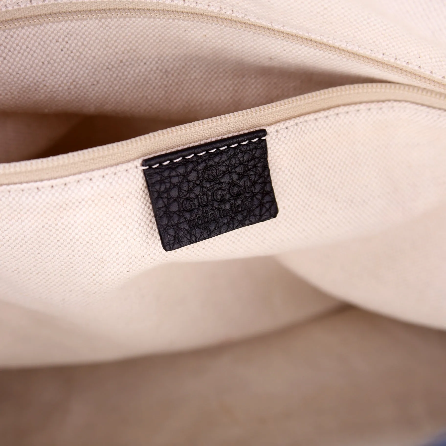211943 Sukey Leather Large