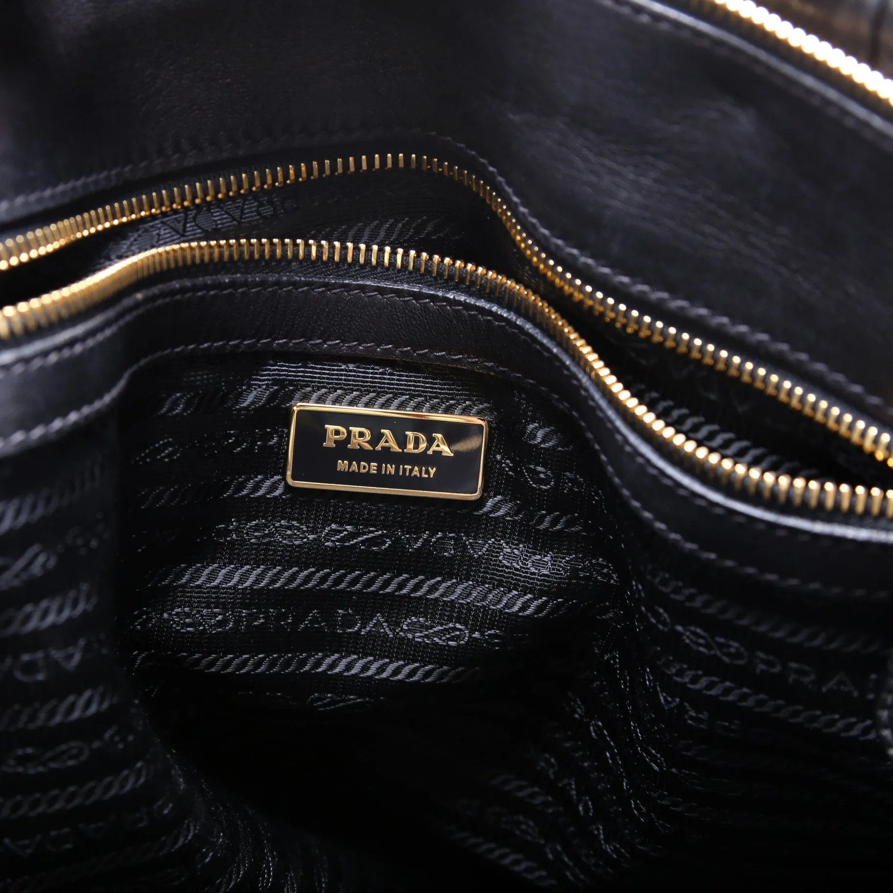 BN1335 Nappa Guafre Large Shoulder Bag