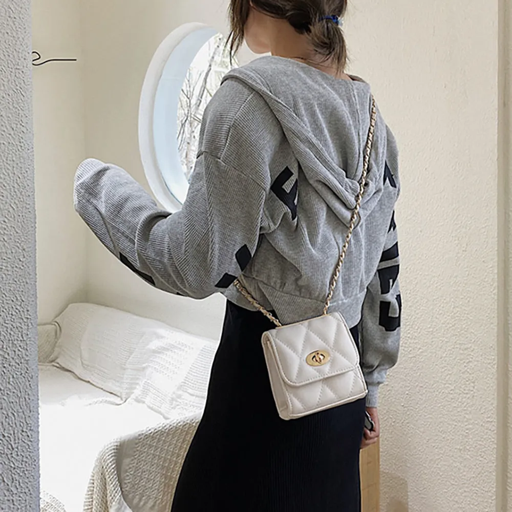 Chic Chain Crossbody Bag